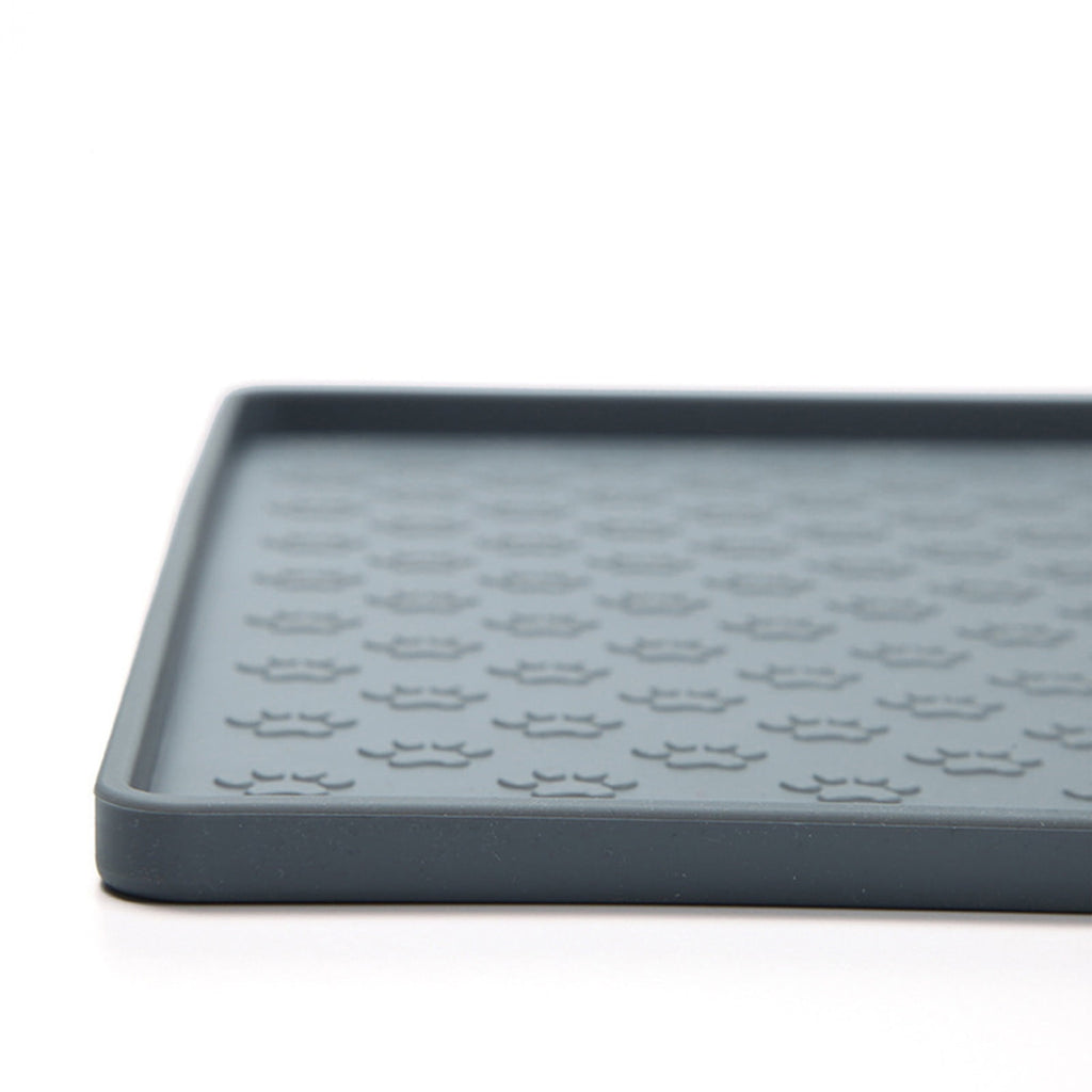 Darzheoy Dog Food Mat, Waterproof Dog Bowl Mat, Silicone Dog Mat for Food and Water, Pet Food Mat with Edges, Nonslip Dog Feeding Mat, Dog Food Mats for Floors Gray