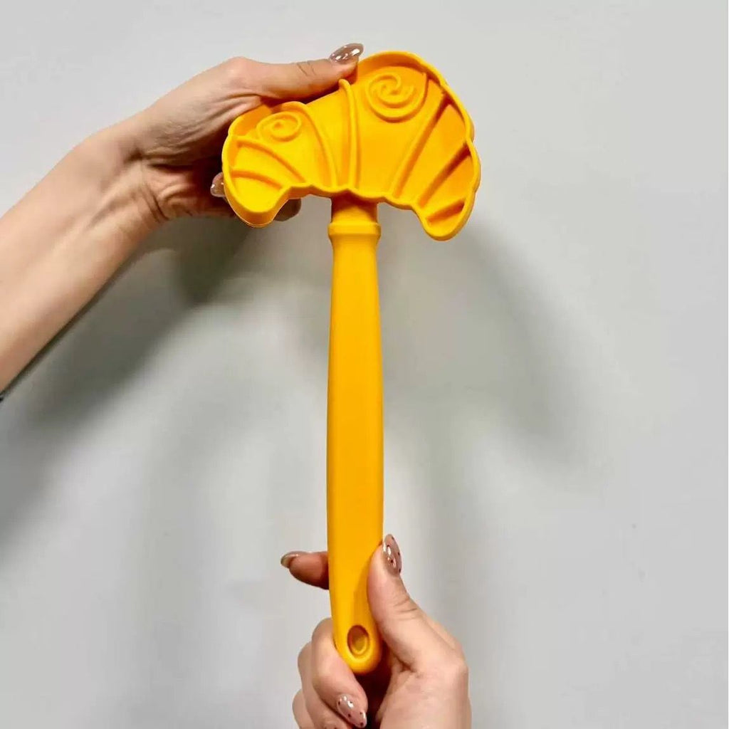Food-Grade Silicone Pet Licking Stick – Interactive Dog & Cat Treat Toy for Slow Feeding, Dental Stimulation, and Stress Relief in Adorable Strawberry, Heart, Croissant, and Ice Cream Designs (D)